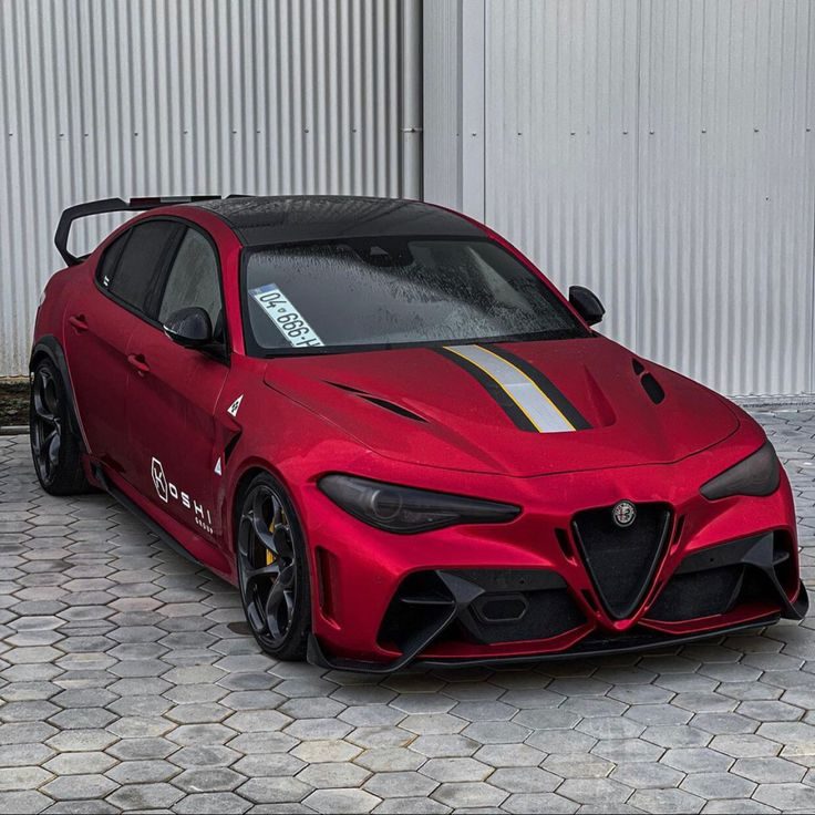 Alfa Romeo Giulia Quadrifoglio News and Reviews