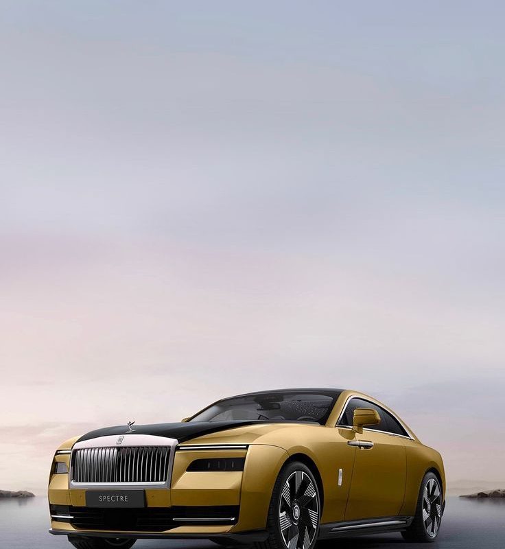 2023 Rolls-Royce Phantom Review, Pricing, and Specs